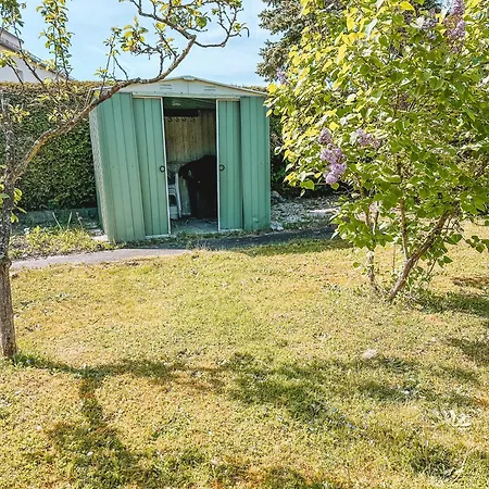 Schoene Mit Grossem Garten شقة Pyrbaum